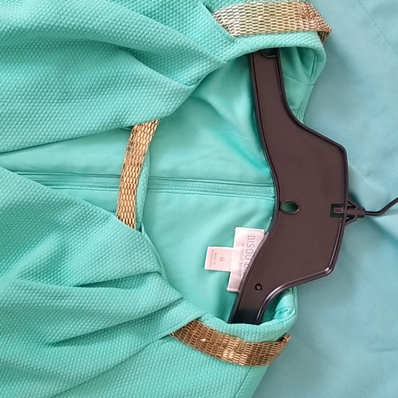 Bisou Bisou Dress - Picture 2 of 11